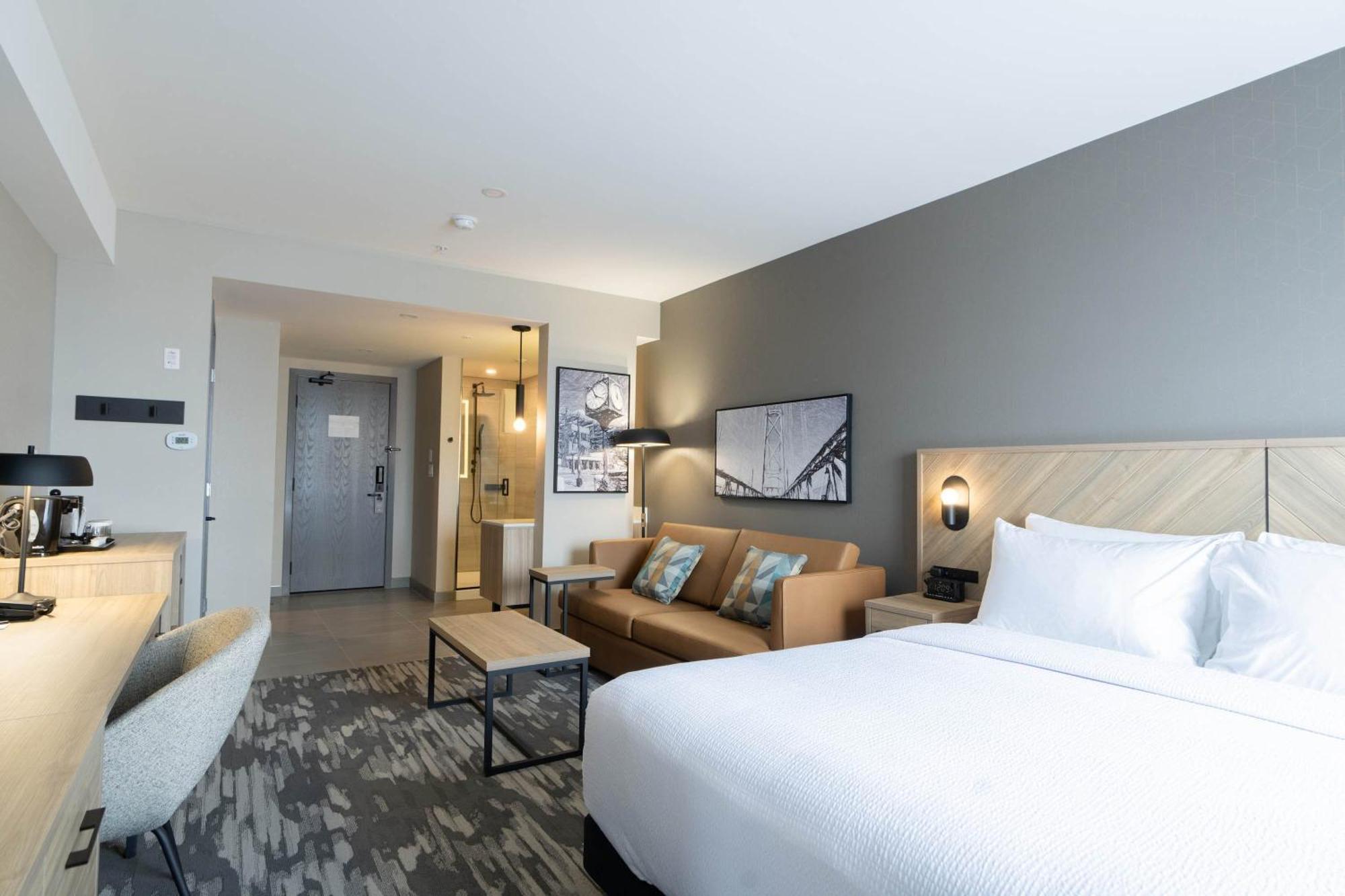 Sandman Signature Dartmouth Hotel & Suites Экстерьер фото