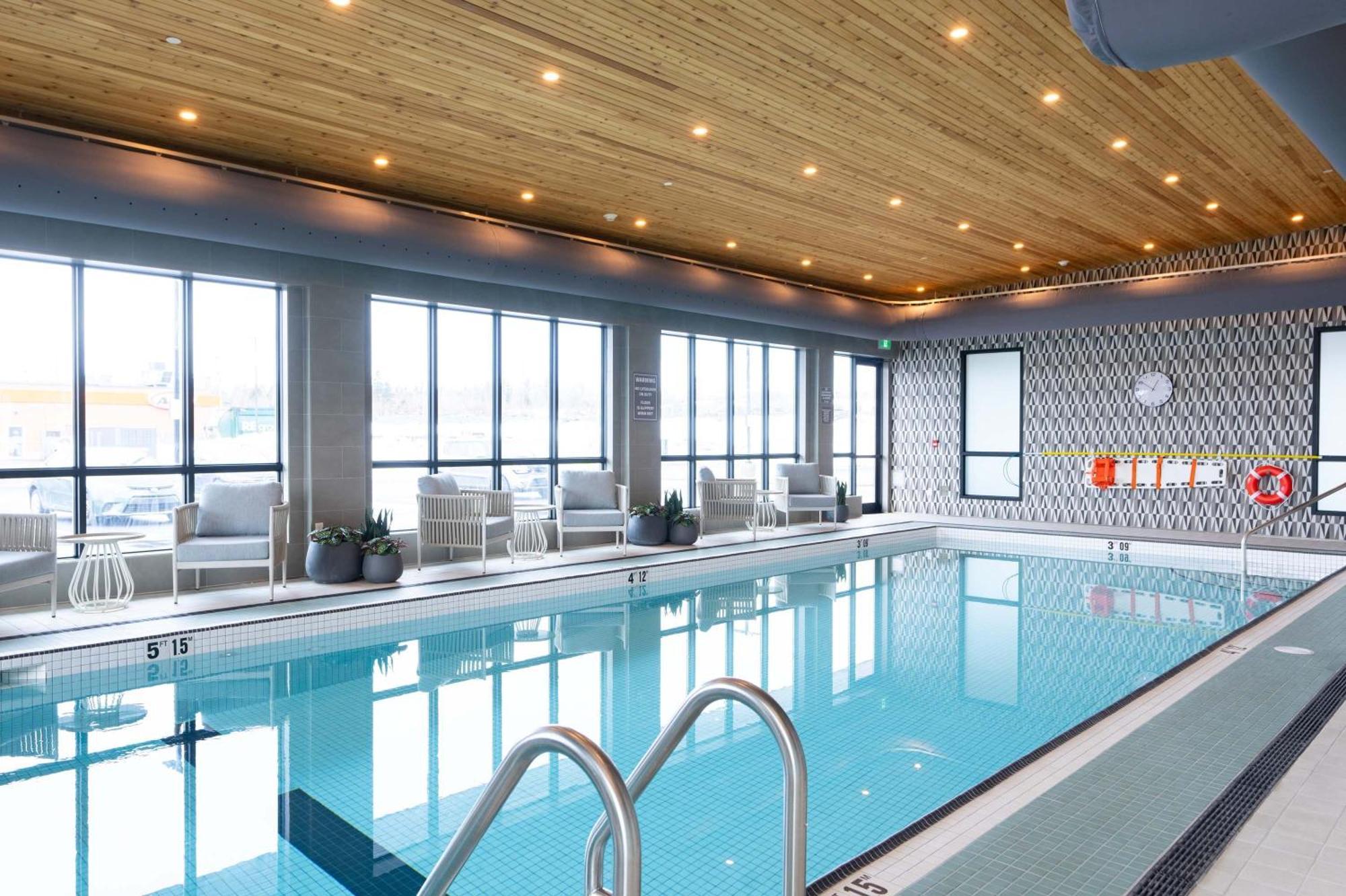 Sandman Signature Dartmouth Hotel & Suites Экстерьер фото